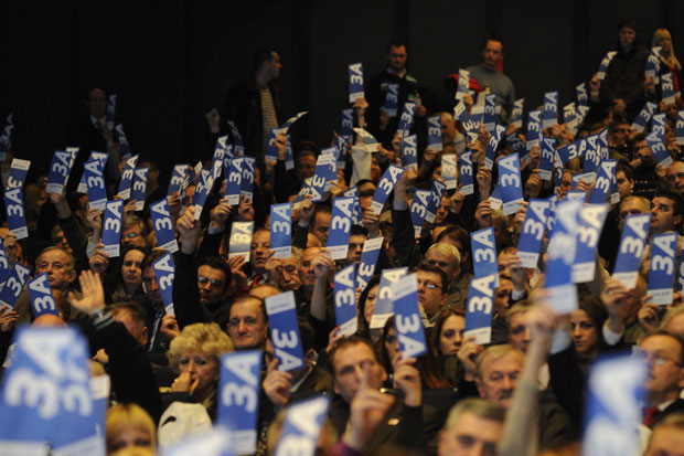 Метла у бази напредњака од 1. септембра